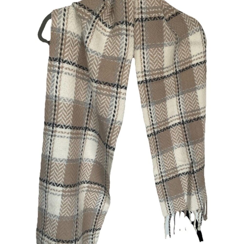 Elegant Charter Club 100% Cashmere Scarf in Black, Grey & Beige with Fringe
